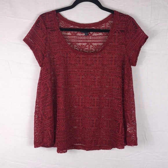 American Eagle Floral Lace Style Crop Top | Red | Size Medium - Picture 2 of 8